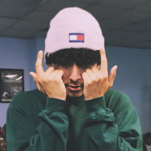 Meet your Posher, Juan